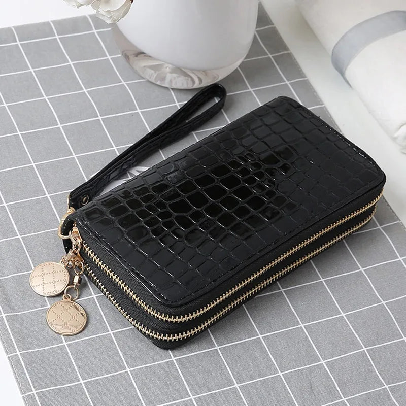 Portefeuille design crocodile, en simili-cuir noir