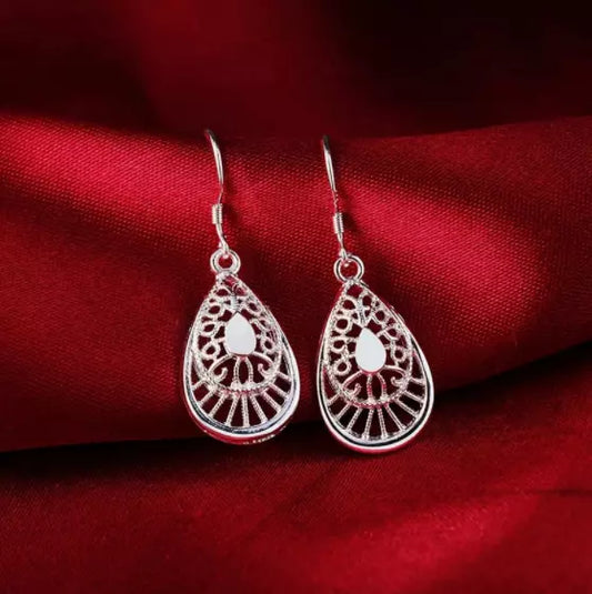 boucles d'oreilles exotiques avec motif paisley