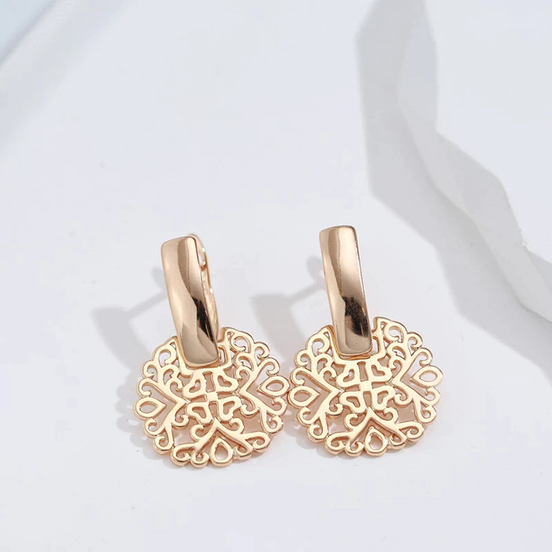 boucles d'oreilles ajourées