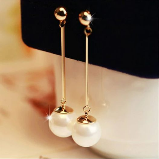 boucles d'oreilles pendantes avec perles beige ivoire