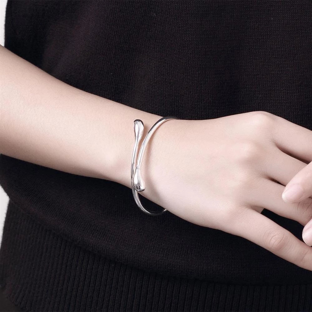 bracelet bangle ouvert