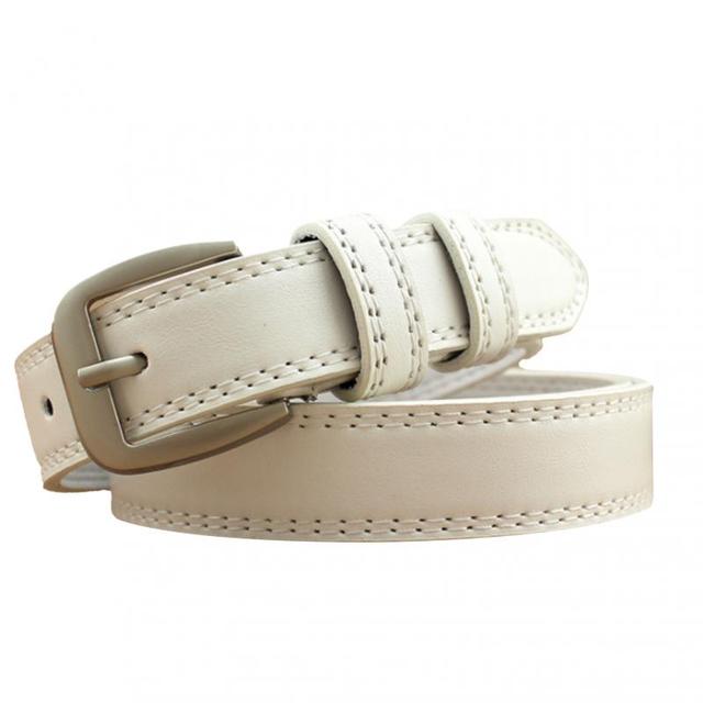 Ceinture fine, blanche, en cuir véritable