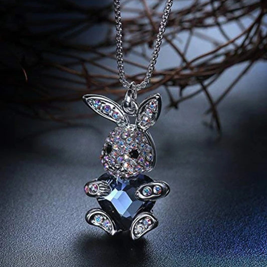 Collier Lapin avec zircons et charme en coeur, bijou en plaqué argent