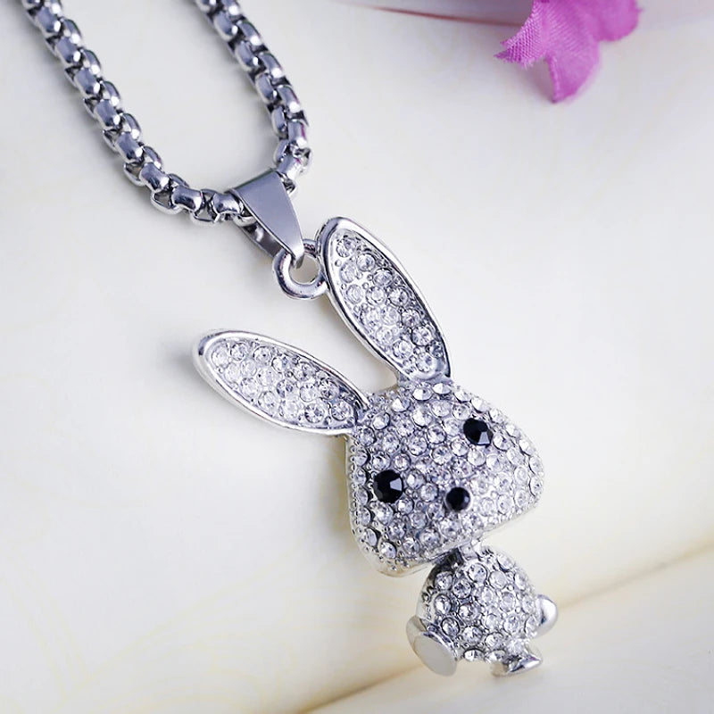 collier lapin avec zircons